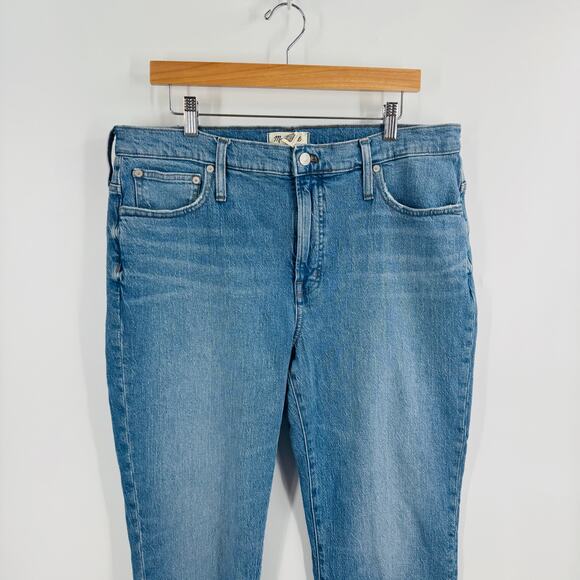 Madewell Medium Wash The Mid-Rise Perfect Vintage Jean Size Raw Hem Size 33 - Picture 6 of 13